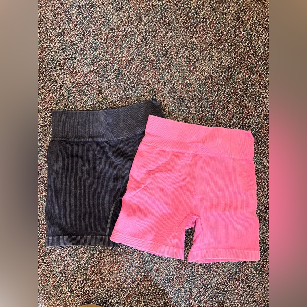 Workout Shorts set, adorable, sweat-proof, great shape wear!!
